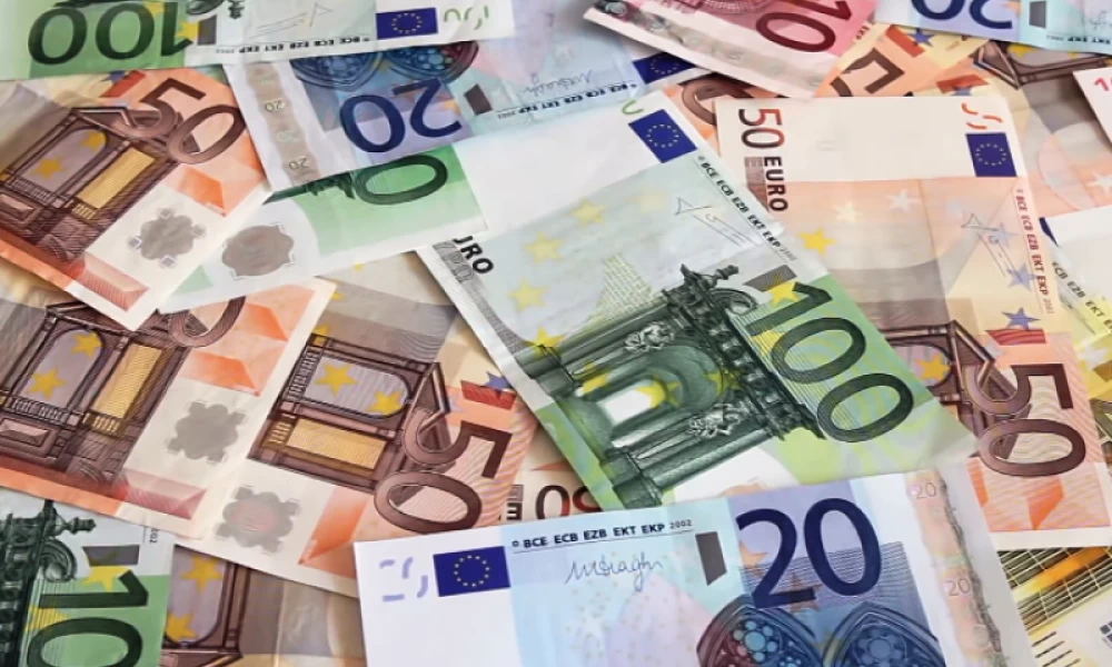 Επιστρεπτέα προκαταβολή III: Ποιες επιχειρήσεις μπορούν να πάρουν ζεστό φθηνό κρατικό δάνειο